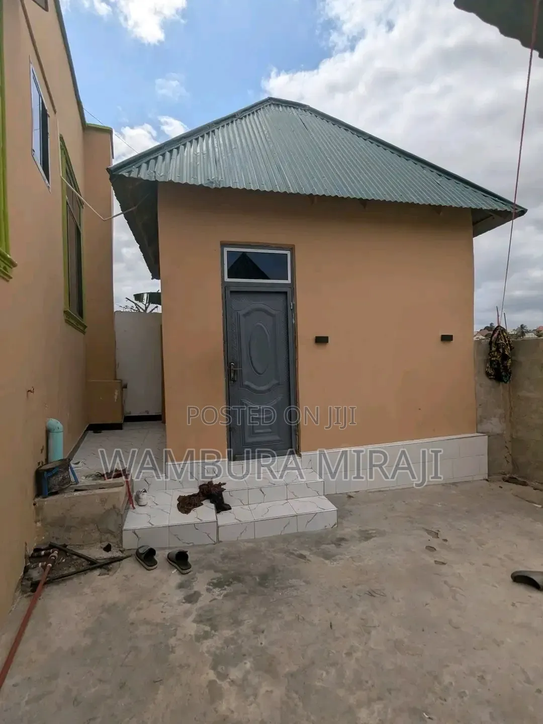 Furnished 4bdrm Block of Flats in Temeke for sale