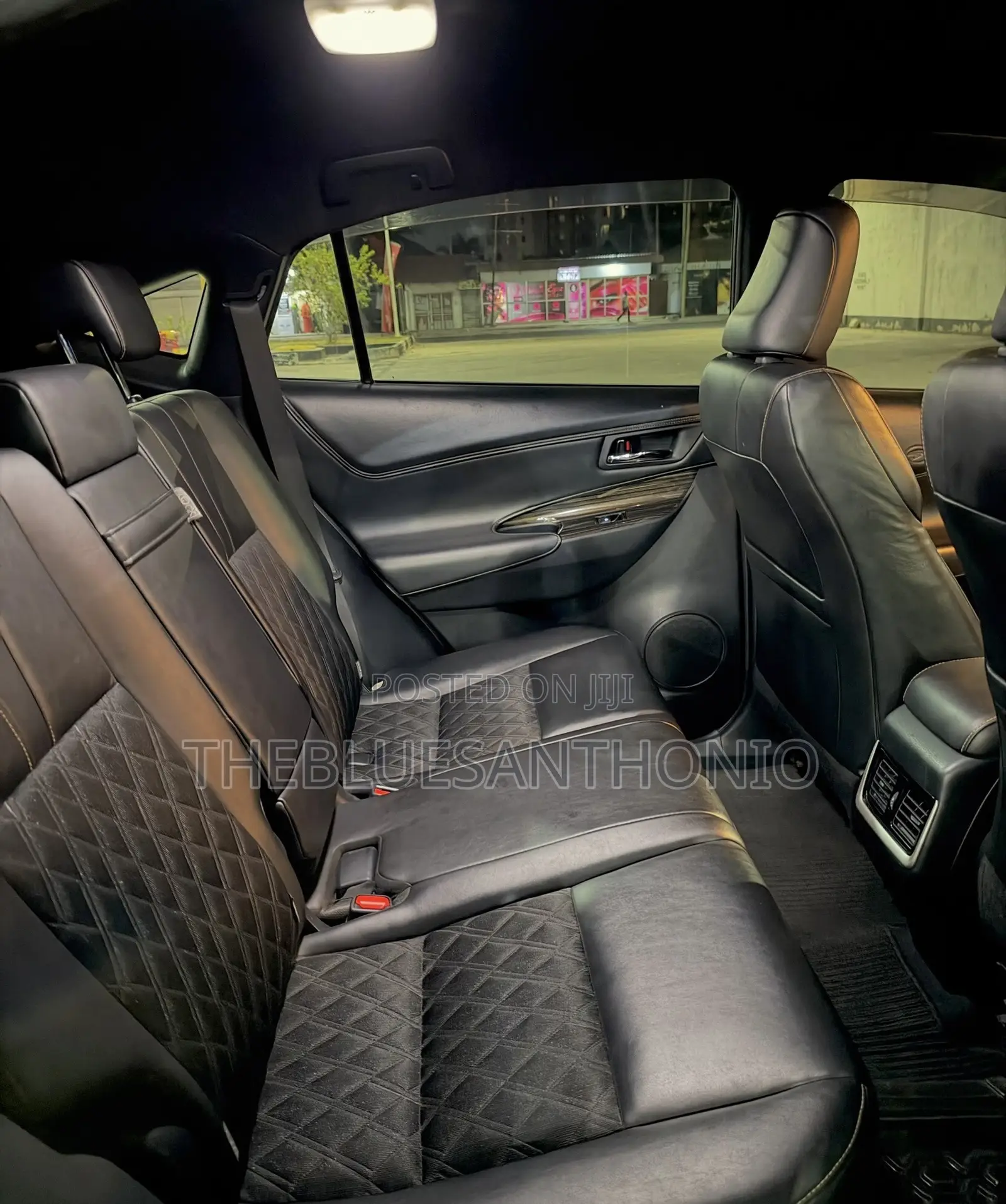 Toyota Harrier 2.0 2016 Pearl