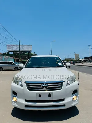 Toyota Vanguard 2009 White
