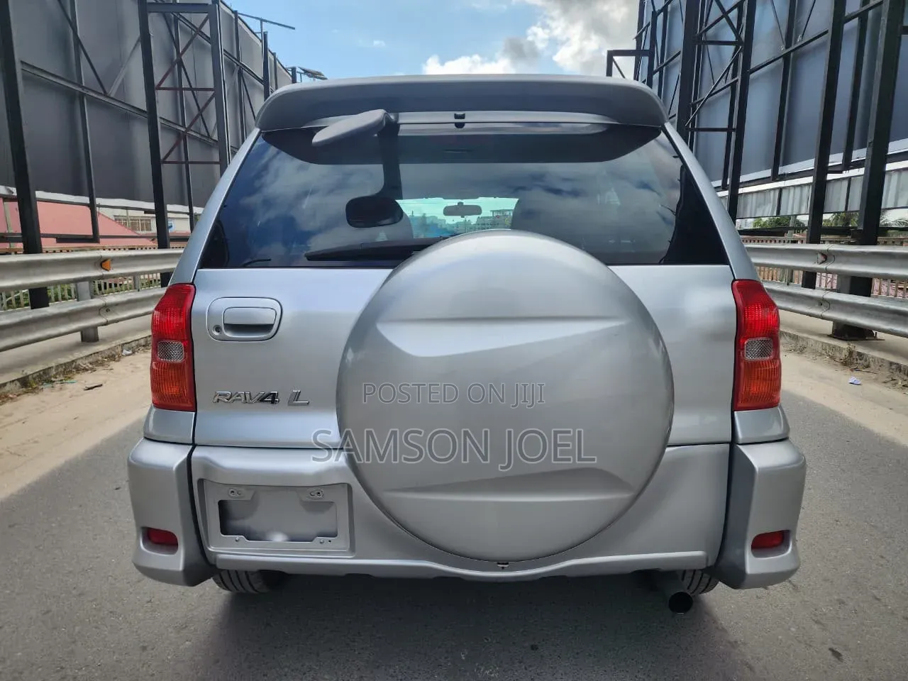 Toyota RAV4 Automatic 2000 Silver
