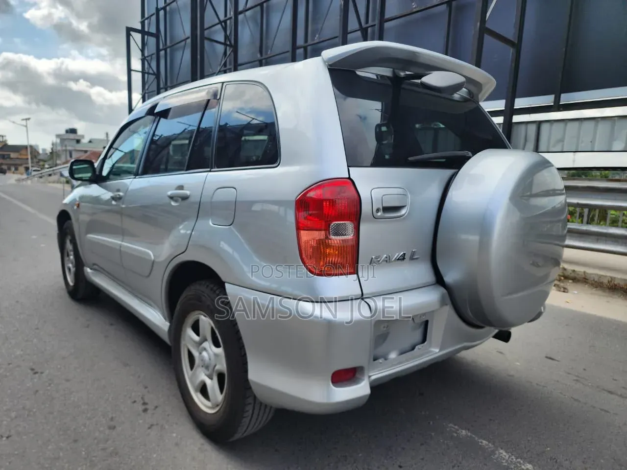 Toyota RAV4 Automatic 2000 Silver