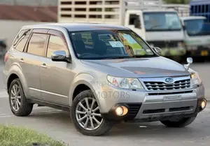 Subaru Forester 2011 Silver