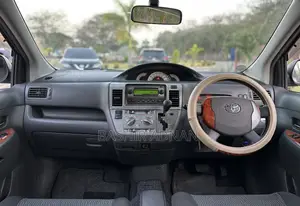 Toyota Raum 1.5 FWD 2006 Gray