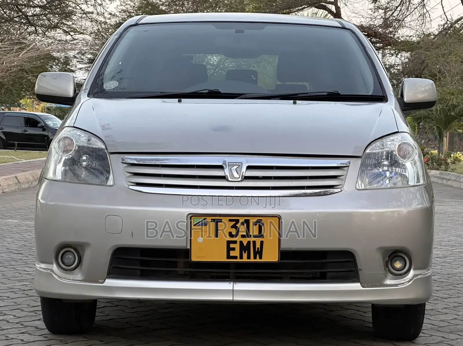 Toyota Raum 1.5 FWD 2006 Gray