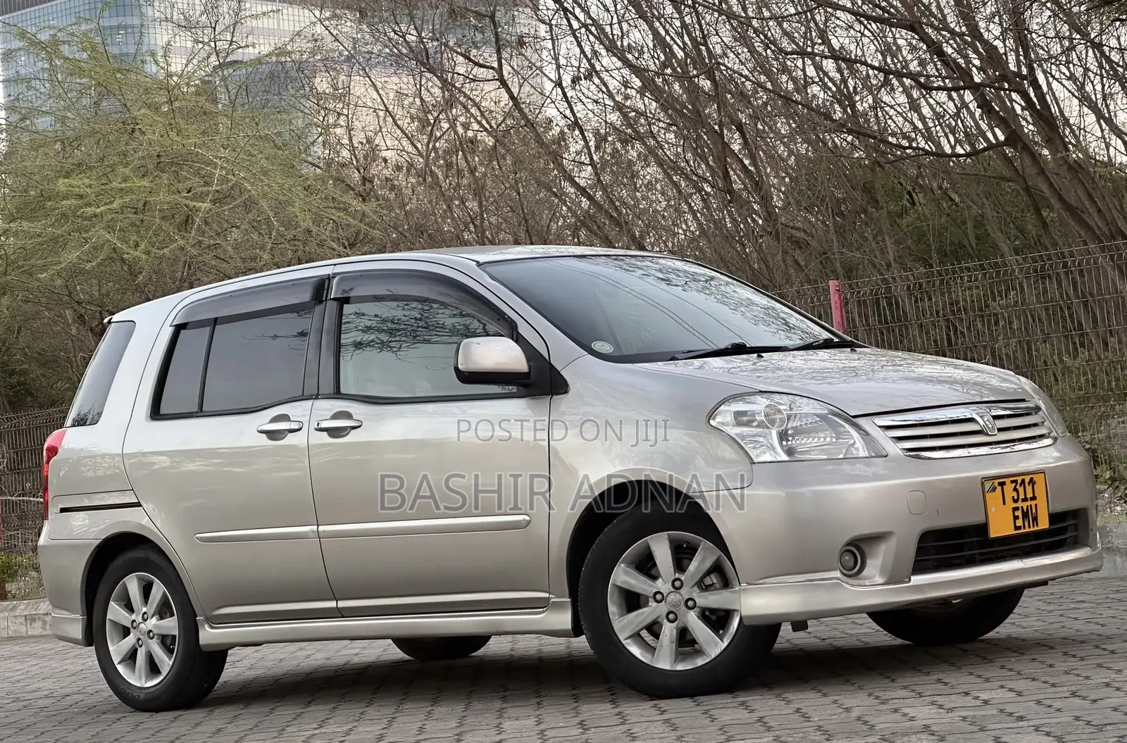 Toyota Raum 1.5 FWD 2006 Gray