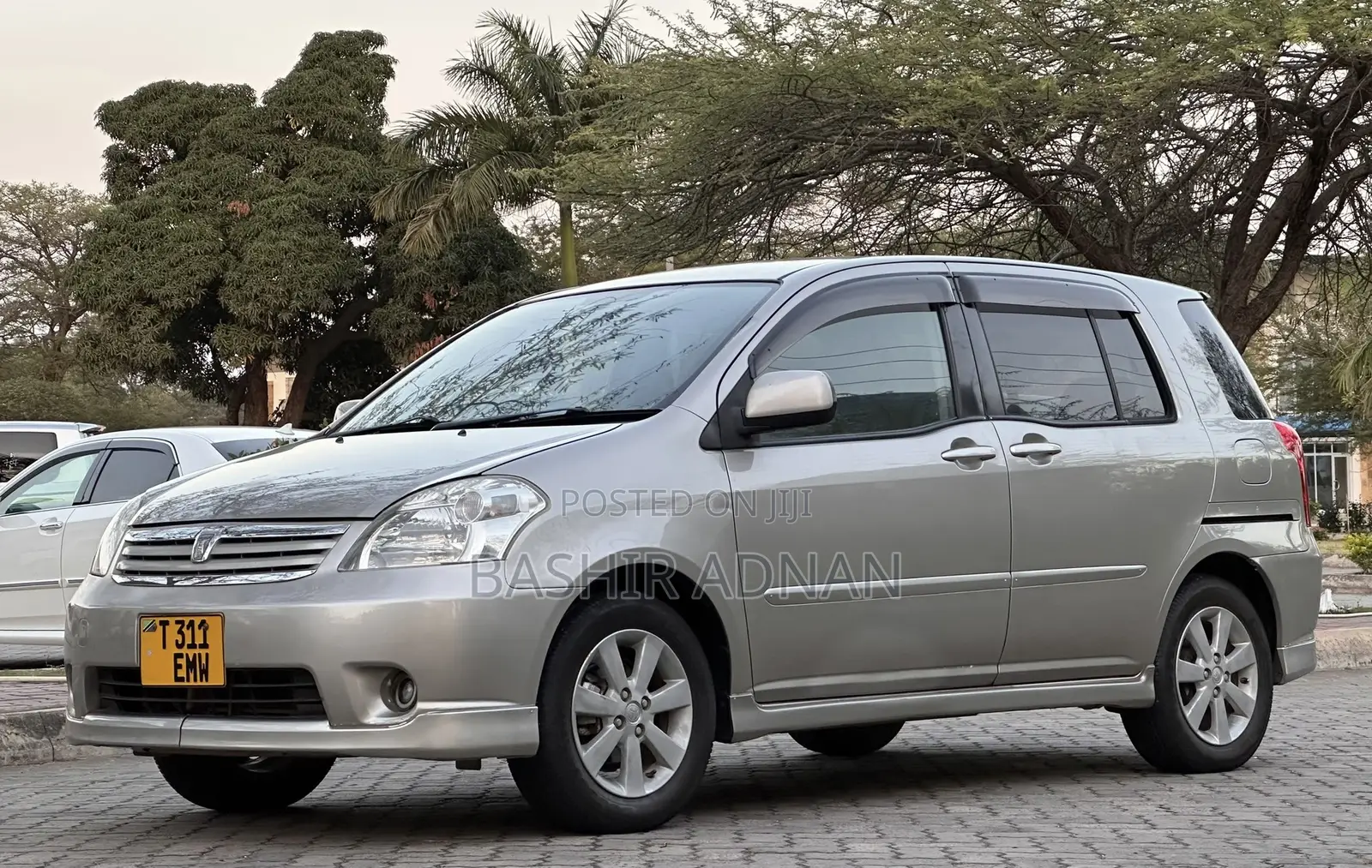 Toyota Raum 1.5 FWD 2006 Gray