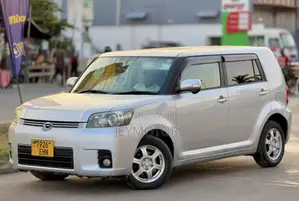 Toyota Corolla Rumion 2010 Silver