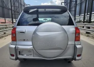Toyota RAV4 2001 Silver