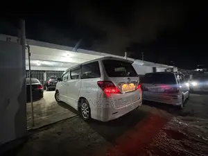 Toyota Alphard 2010 White