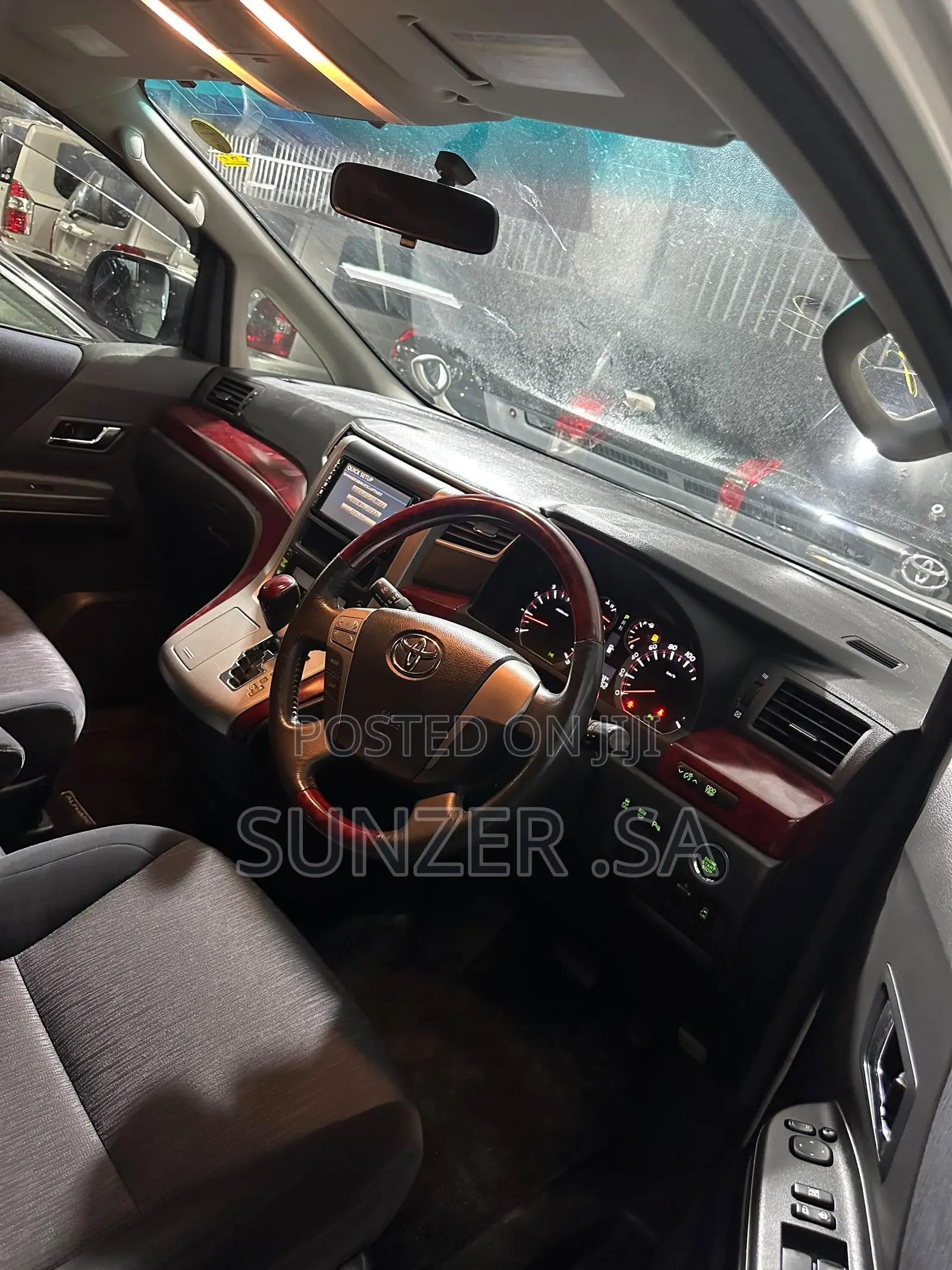 Toyota Alphard 2010 White