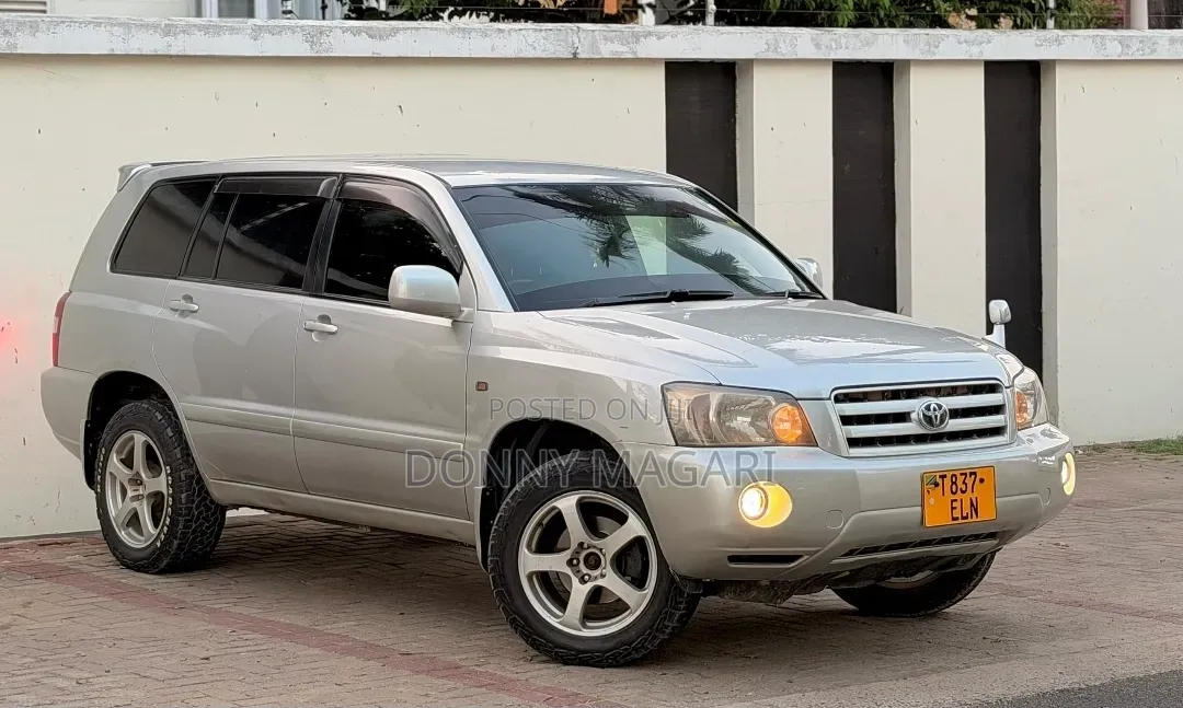 Toyota Kluger 2005 Silver