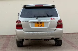 Toyota Kluger 2005 Silver