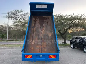 Mitsubishi Canter Tipper Tani 2.5(tonnes) Mpya(unregistered).