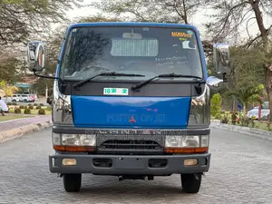 Mitsubishi Canter Tipper Tani 2.5(tonnes) Mpya(unregistered).