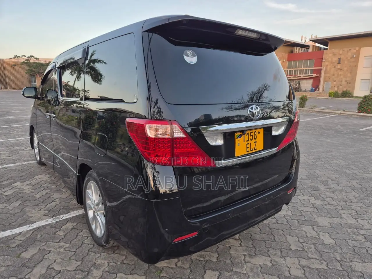 Toyota Alphard 2.4 Petrol FWD 2009 Black
