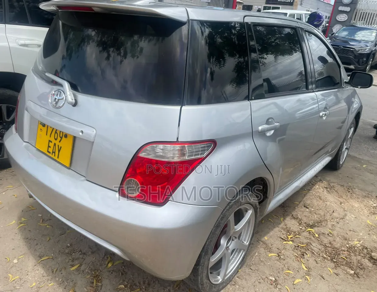 Toyota IST 2005 Silver