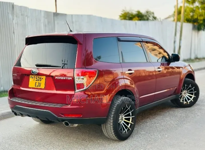 Subaru Forester 2011 Red