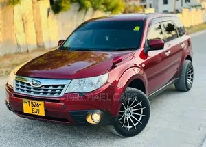 Subaru Forester 2011 Red