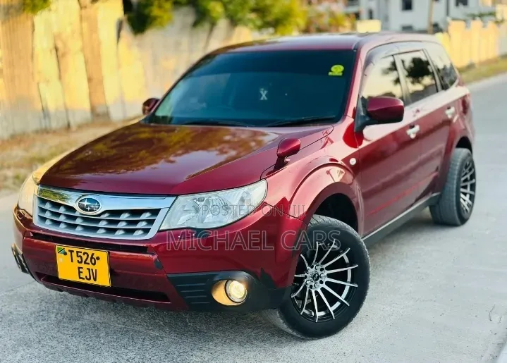 Subaru Forester 2011 Red