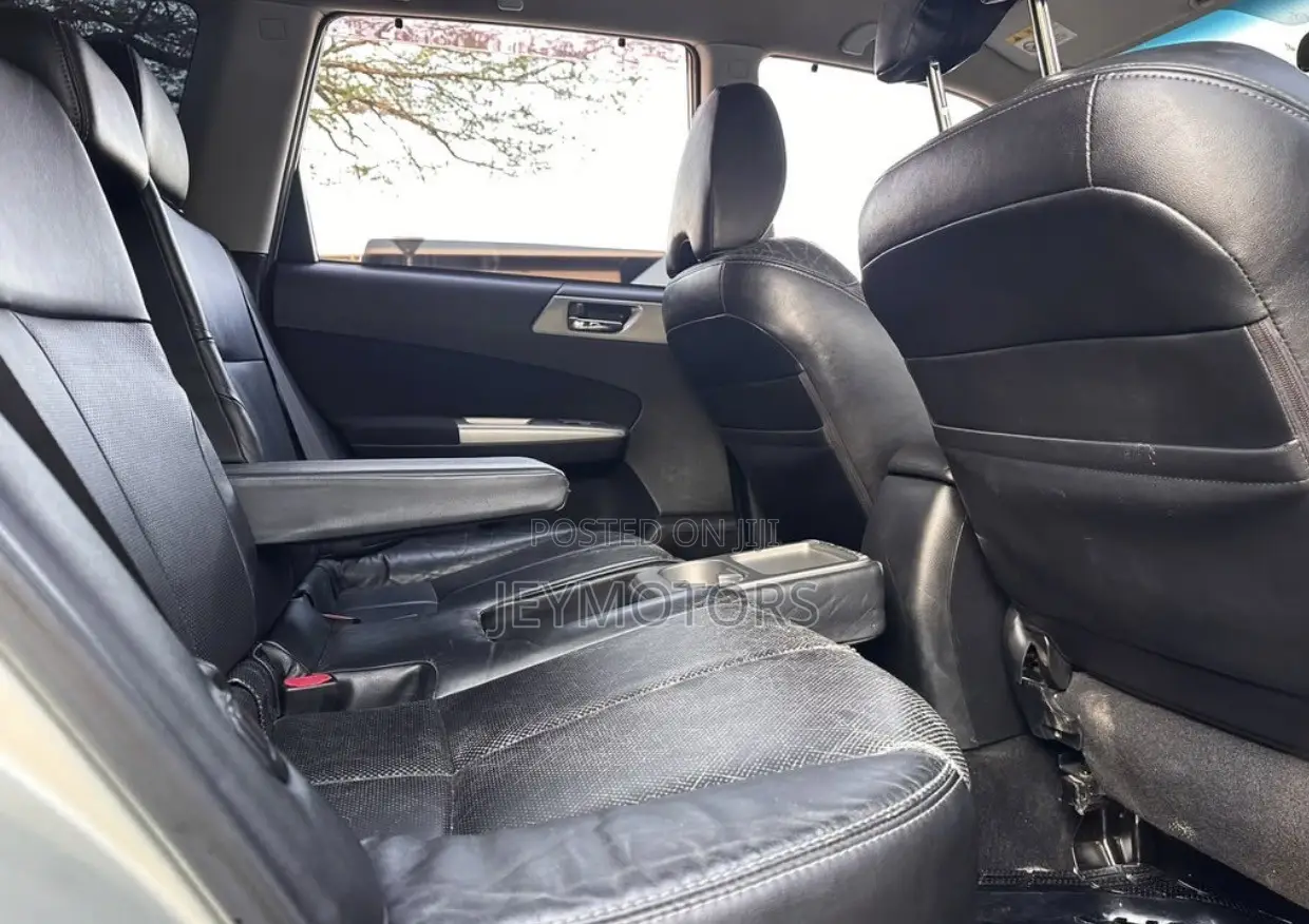 Subaru Forester 2009 Silver