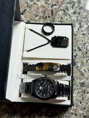 Men's Set of Watch, Bracelet,Necklace and Ing