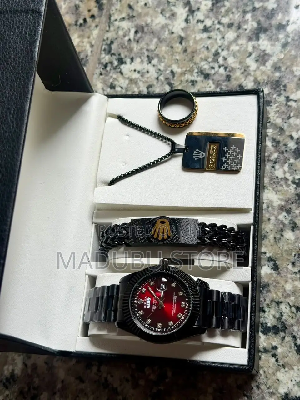 Men's Set of Watch, Bracelet,Necklace and Ing
