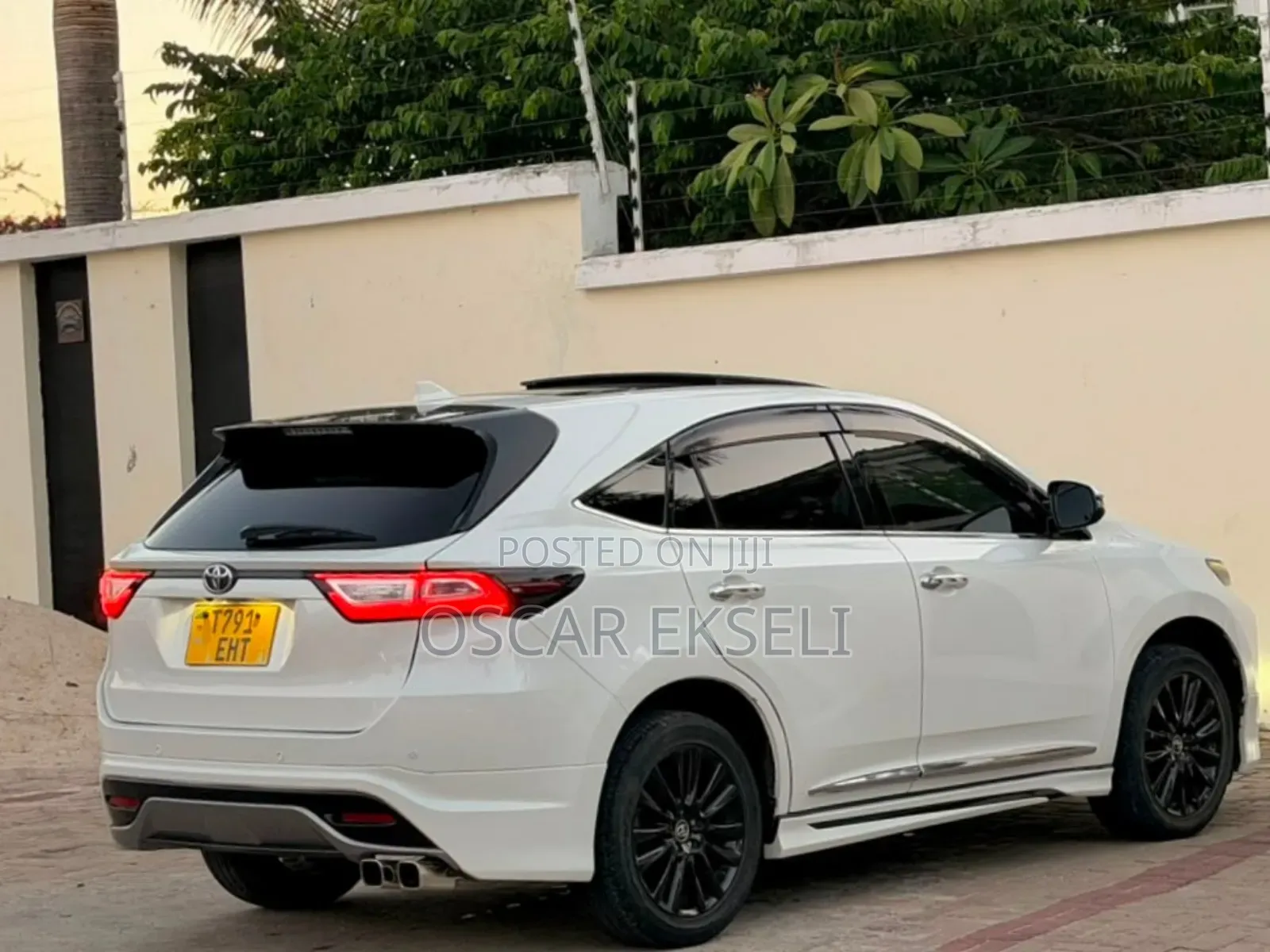 Toyota Harrier 2015 White