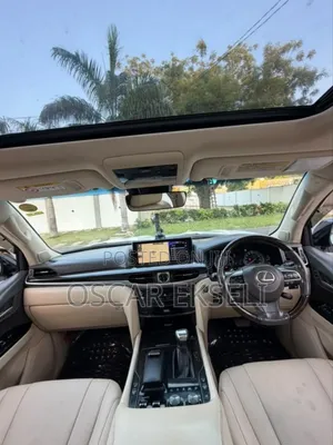 Toyota Land Cruiser Prado 2016 White