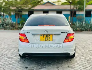 Mercedes-Benz C-Class 2008 White