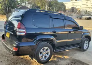 Toyota Land Cruiser Prado 2007 Black