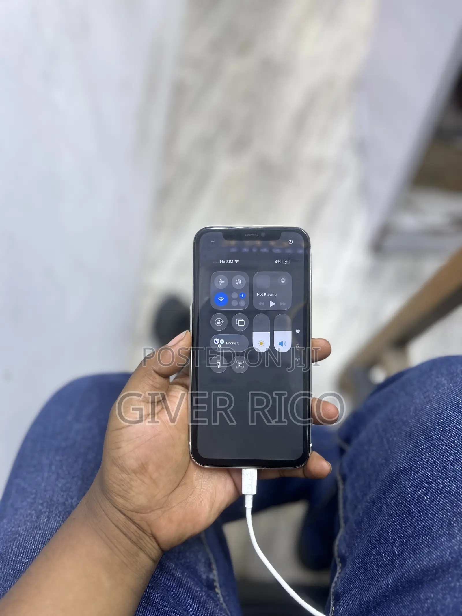 Apple iPhone 11 128 GB White