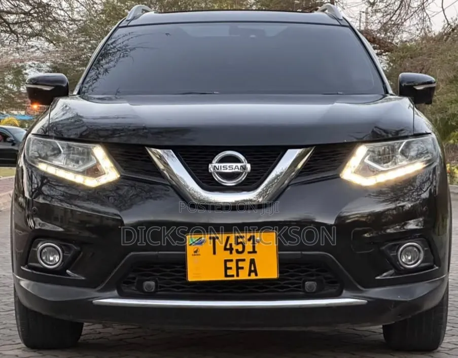 Nissan X-Trail 2.0 Petrol AWD 2014 Black