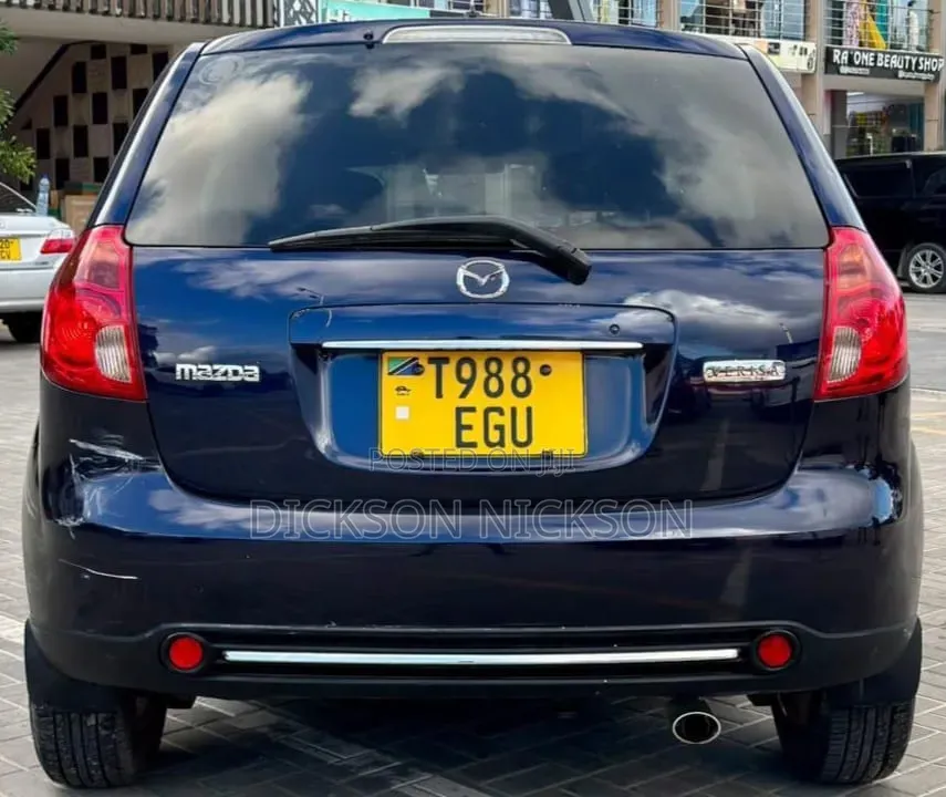 Mazda Verisa 2008 Blue