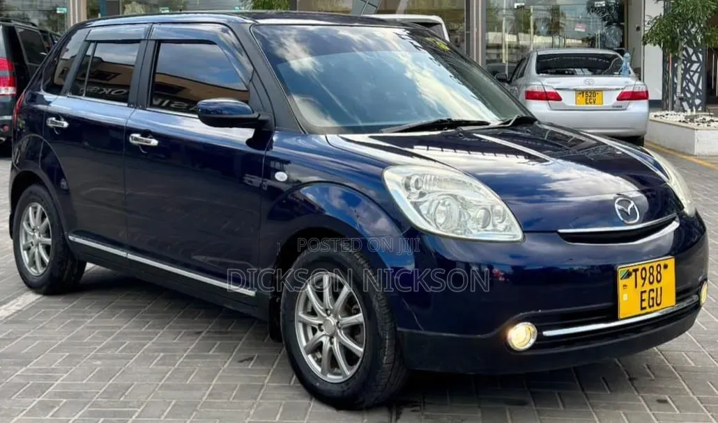 Mazda Verisa 2008 Blue