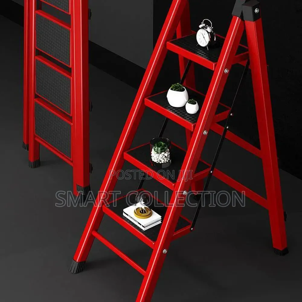 Multifunctional Folding Ladder Non Slip 4 Steps