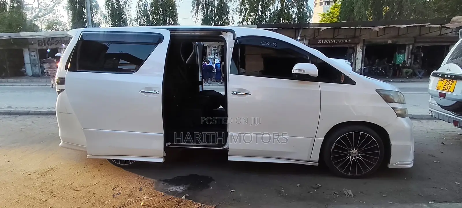 Toyota Vellfire 2008 Pearl