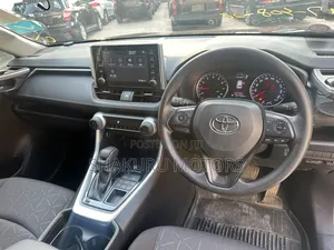Toyota RAV4 2021 Black
