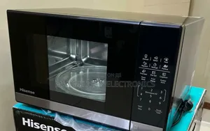 Hisense H34MOBS17 34-Liter Digital Solo Microwave Oven