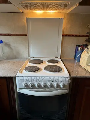 Indesit Cooker With Oven