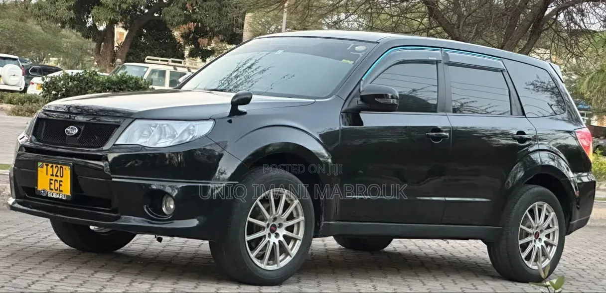 Subaru Forester 2011 Black