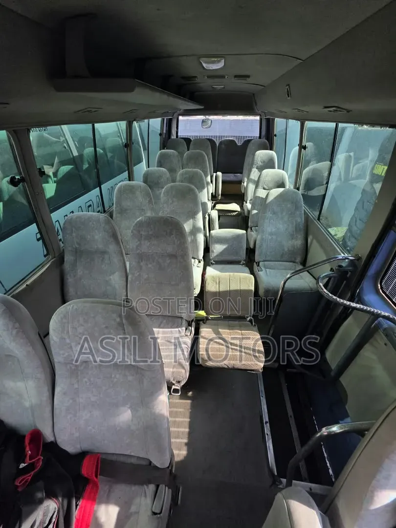 Toyota Coaster 2002 Blue