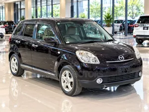 Mazda Verisa 2005 Black