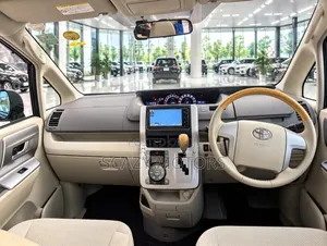Toyota Noah 2009 Black