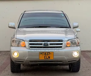 Toyota Kluger 2004 Silver