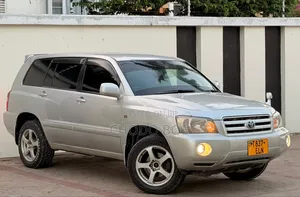 Toyota Kluger 2004 Silver