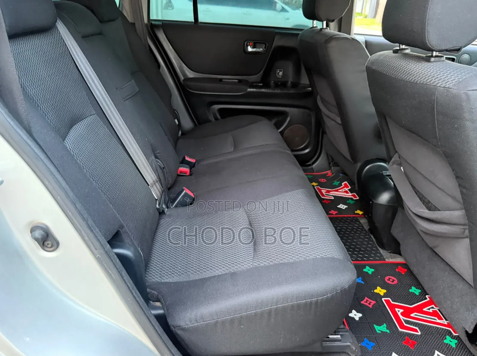 Toyota Kluger 2004 Silver