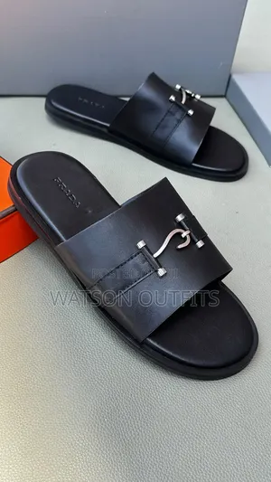 Men's Leather Sandals in Zara Design