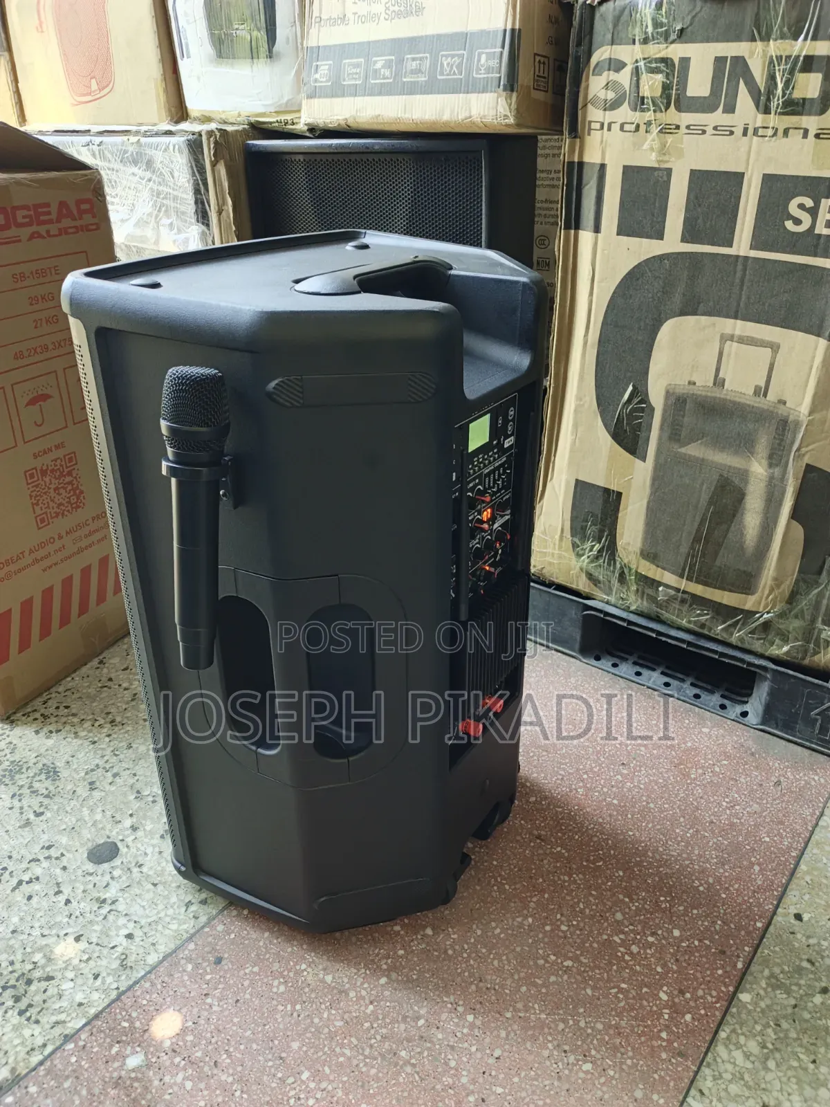 Rechargeable Speaker