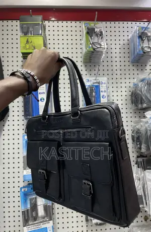 Jeep Handbag Pure Leather (Black)
