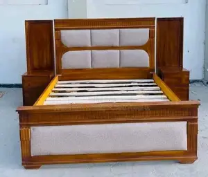 Kitanda Cha Mbao Mixer Bedsofa Ya 5/6 Na Bedside Zake Na